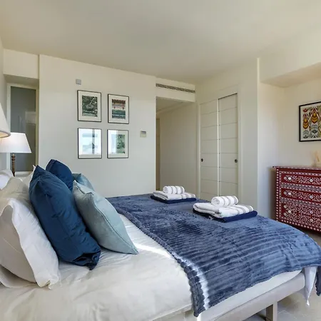 Tranquil 2-bed Alanda Flamingos Apartment Estepona