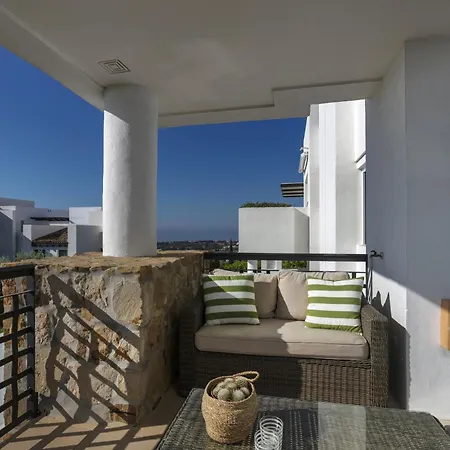Tranquil 2-bed Alanda Flamingos Apartment *